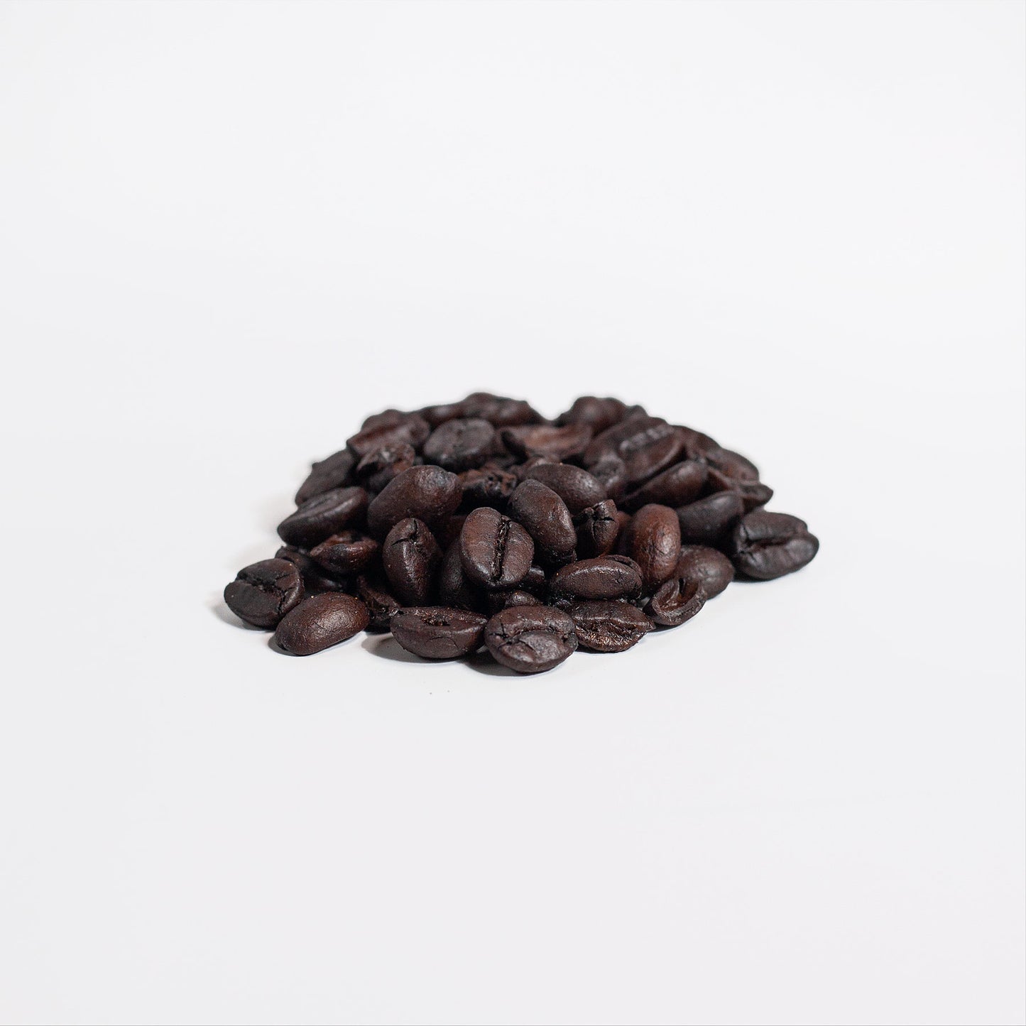 Brazilian Blend 16oz Our single-origin Brazilian Blend 16oz Coffee will surely be your customers' new favorite coffee. Using masterful roasting techniques, these coffee beans deliver a rounded flavor profile.